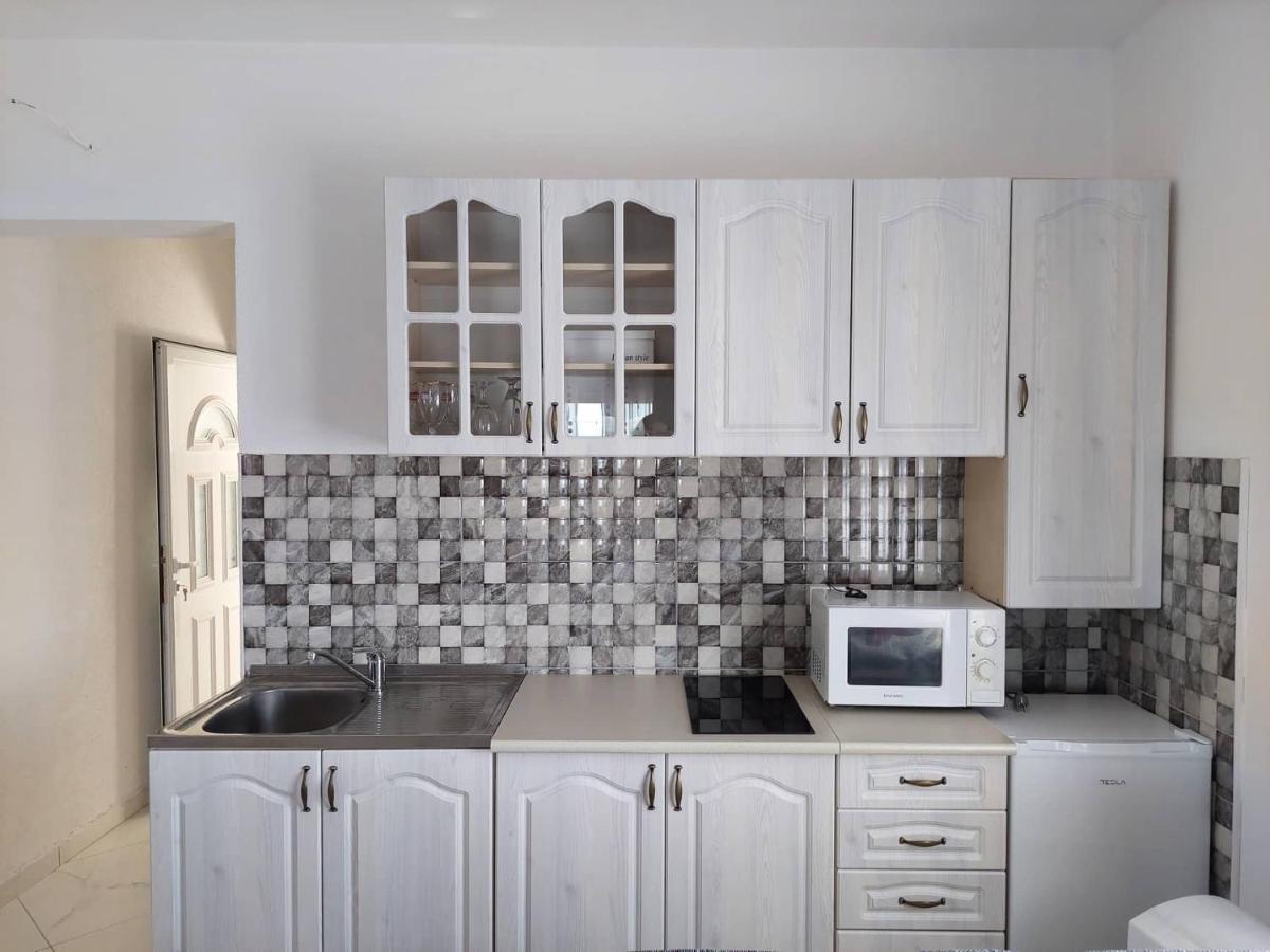 Apartmani Jovan Ulcinj Exteriör bild