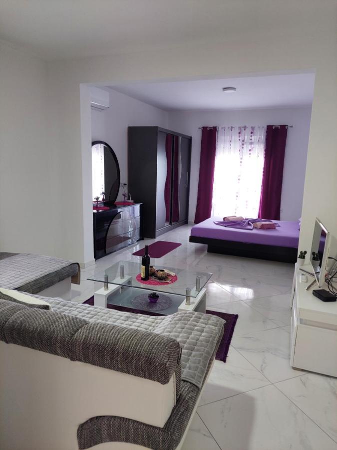 Apartmani Jovan Ulcinj Exteriör bild