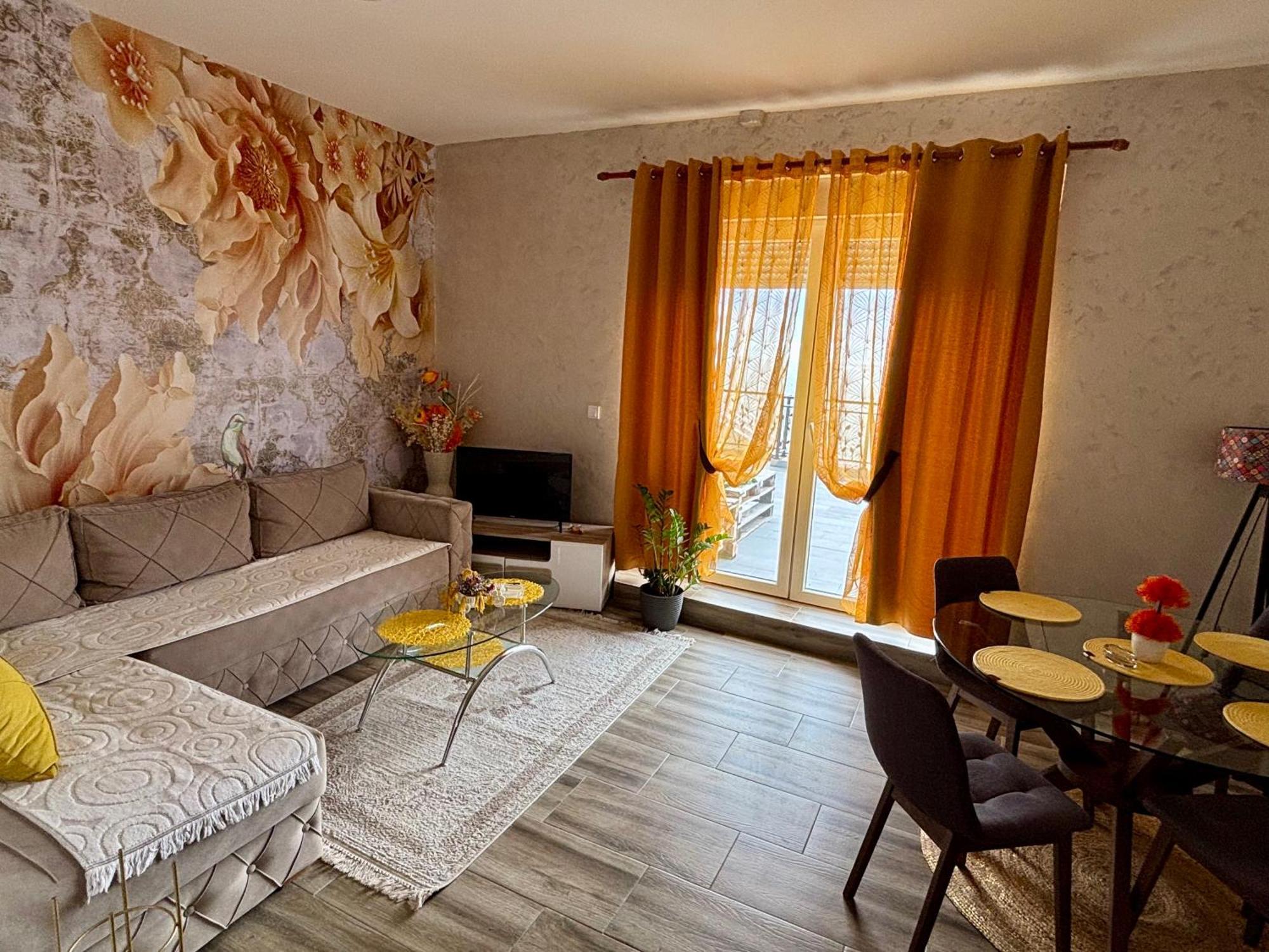 Apartmani Jovan Ulcinj Exteriör bild