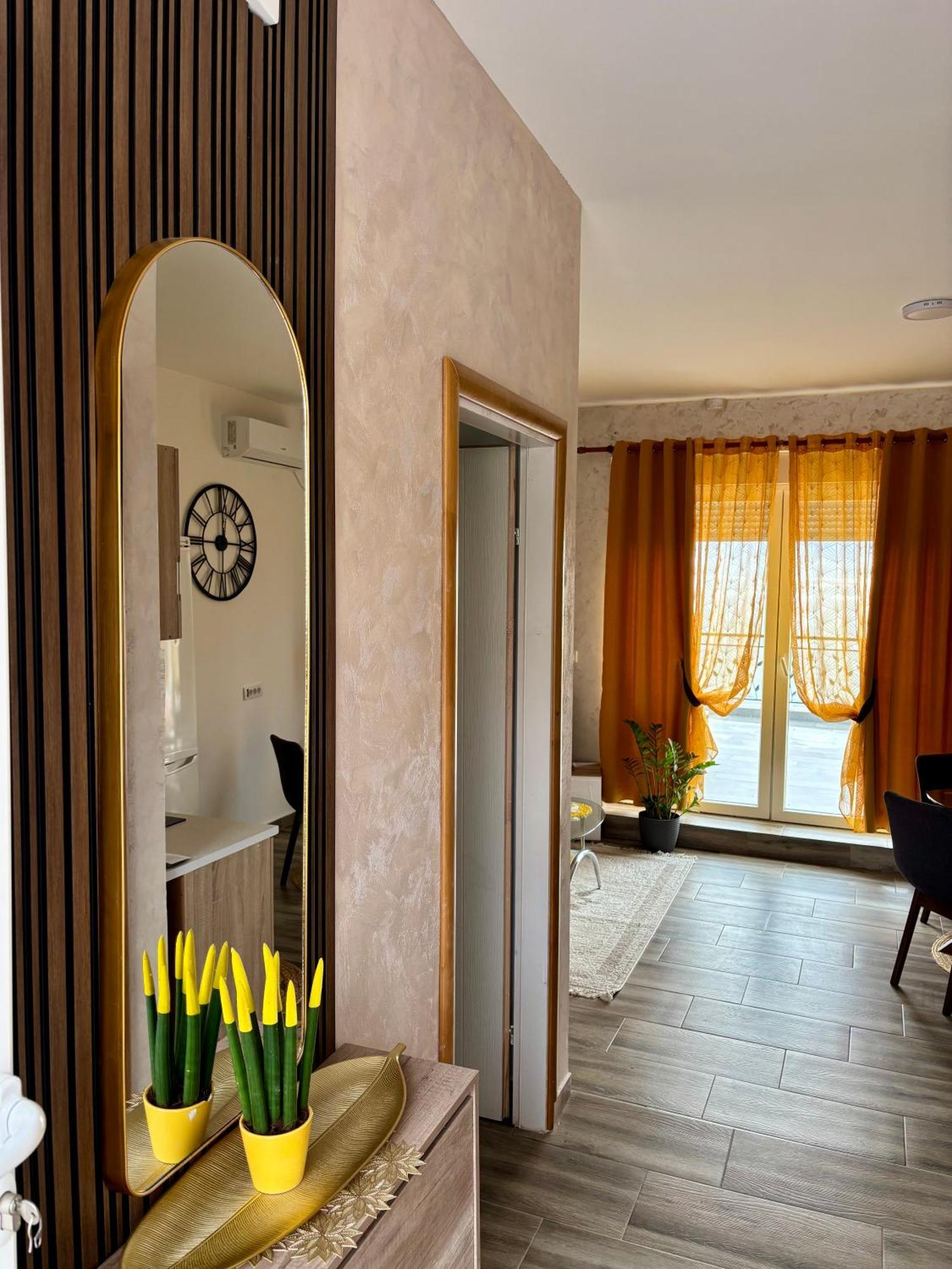 Apartmani Jovan Ulcinj Exteriör bild