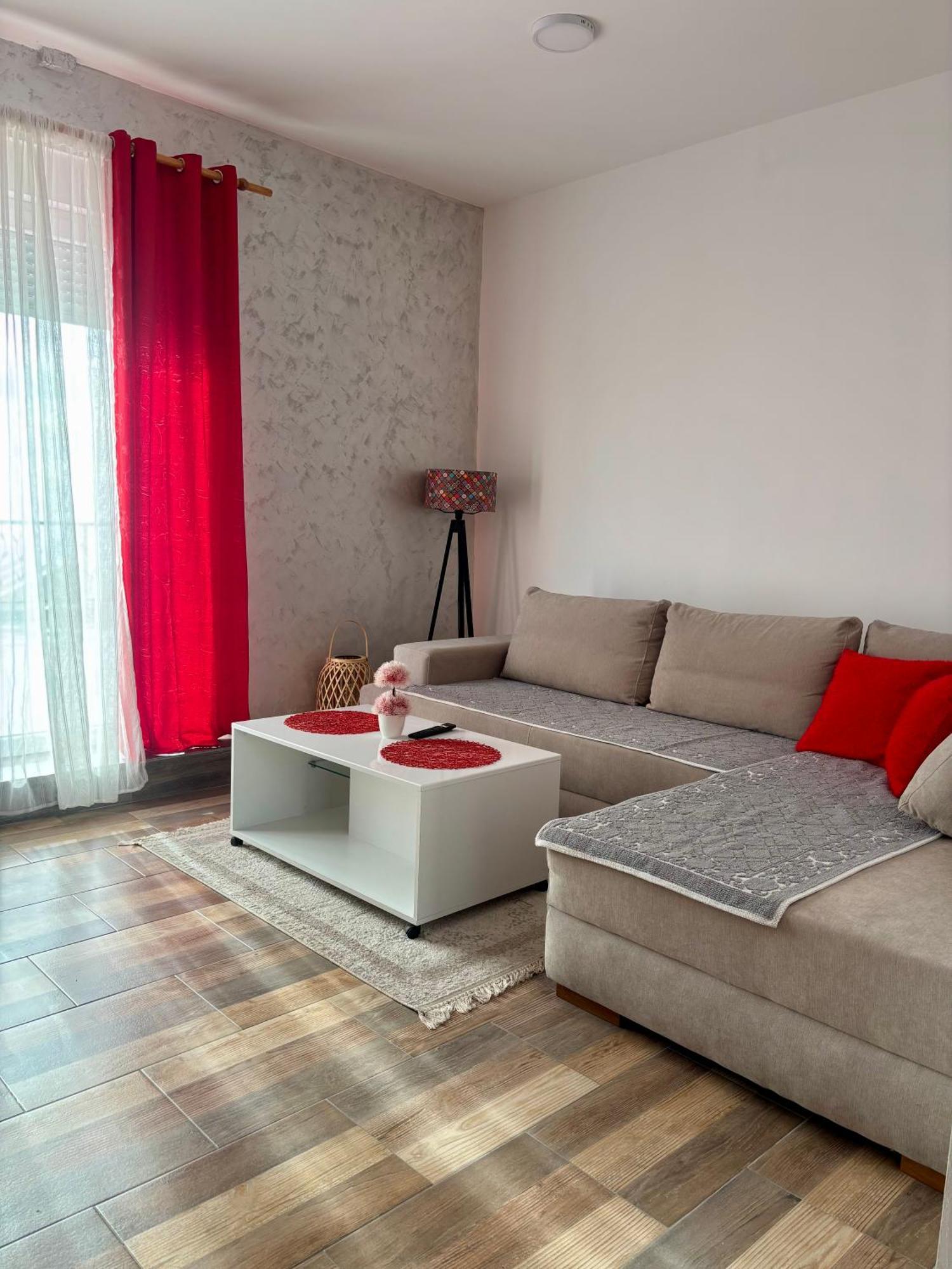 Apartmani Jovan Ulcinj Exteriör bild