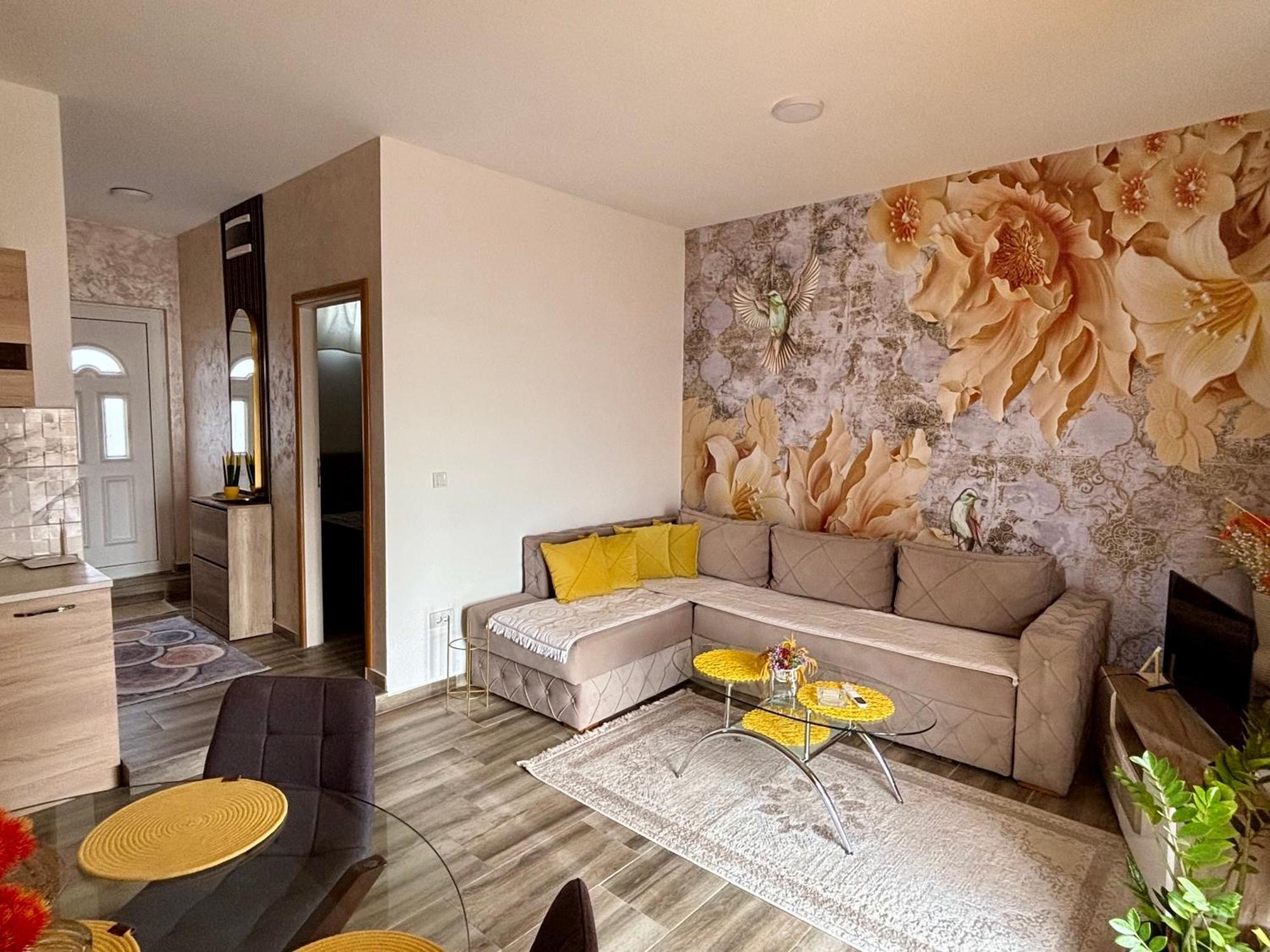 Apartmani Jovan Ulcinj Exteriör bild
